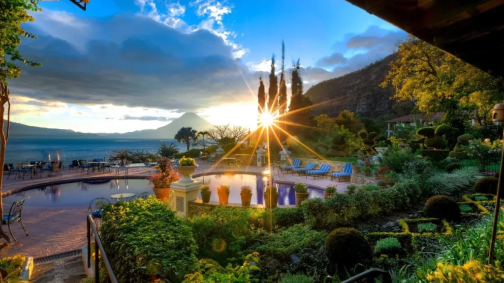 Hotel Atitlan Gardens