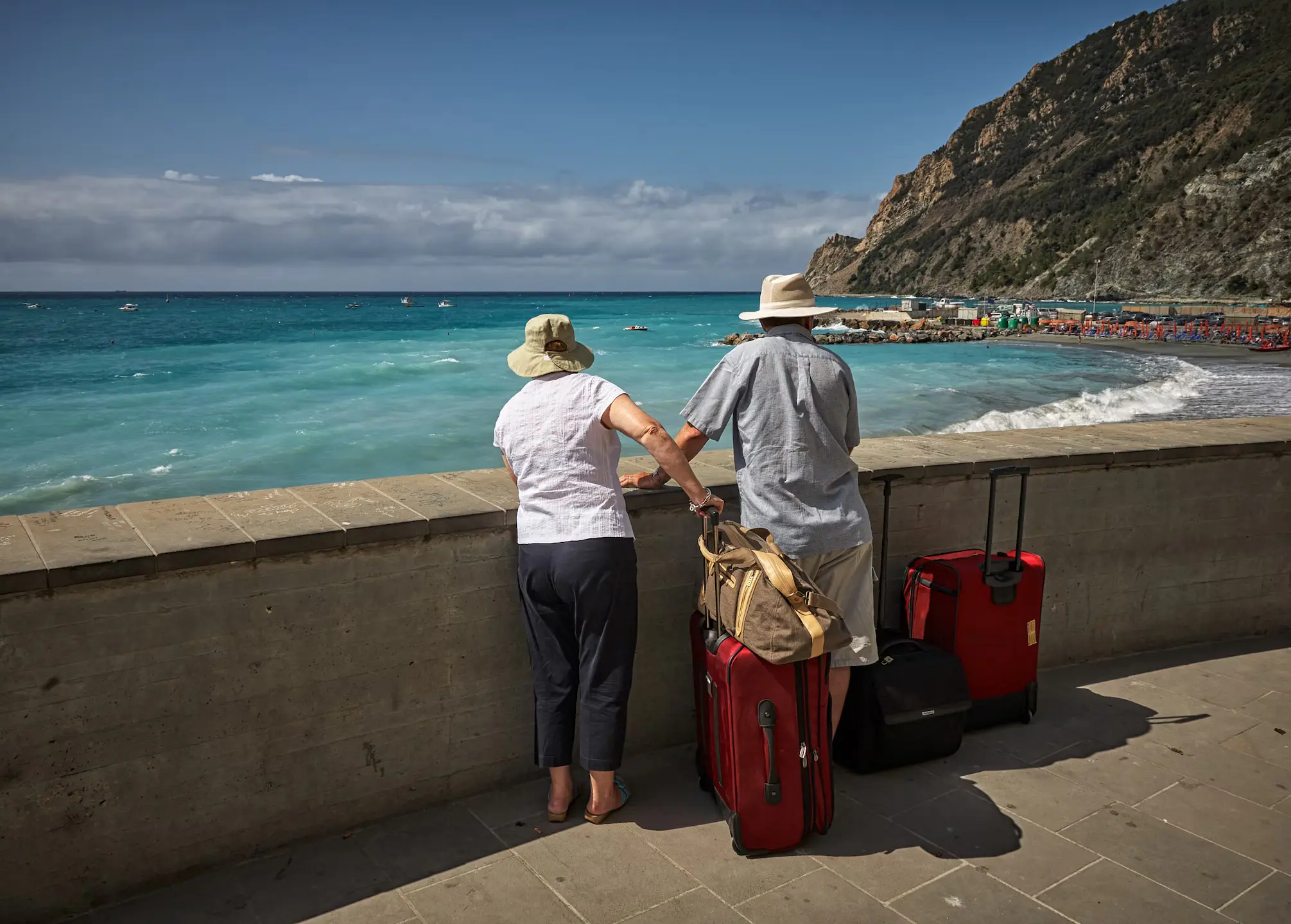 Thrifty Tips for Seniors Travelers
